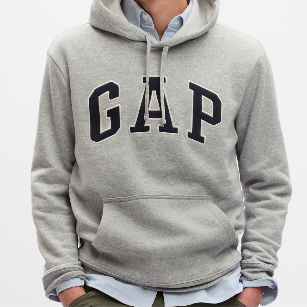 GAP arched logo hoodie